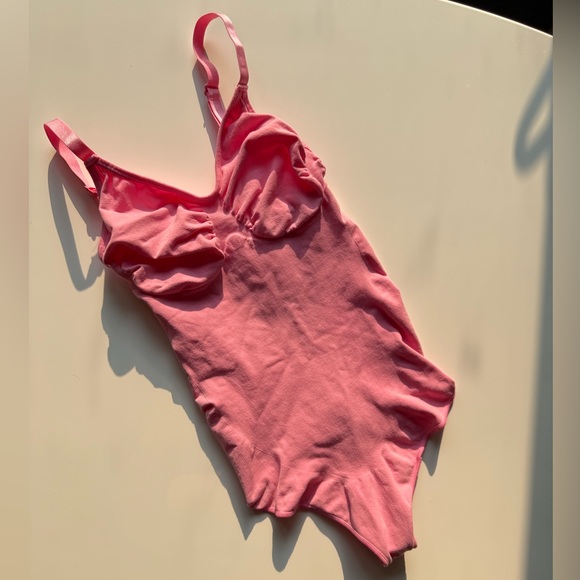 FLASH SALE⚡️ Seamless Sculpt Thong Bodysuit - Picture 2 of 4